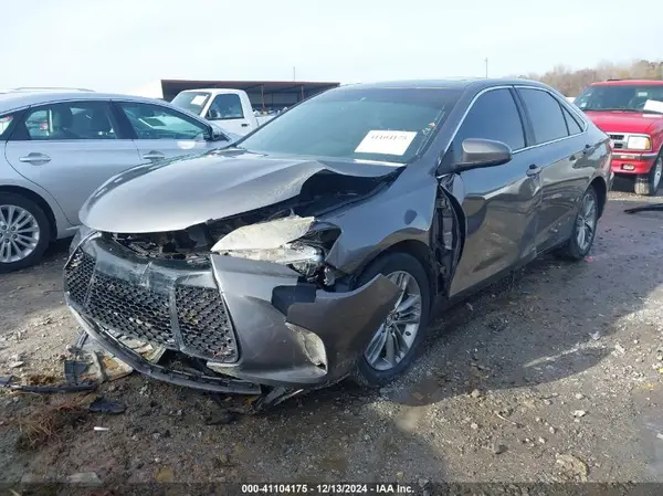 4T1BF1FK7HU434843 2017 TOYOTA CAMRY - Image 2