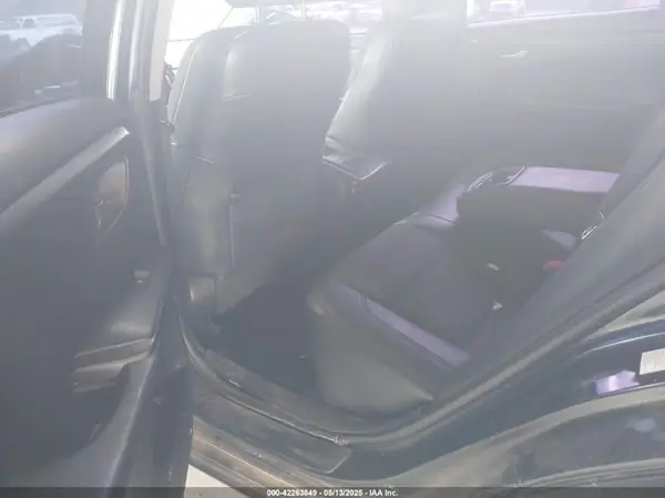 4T1BF1FK7HU439069 2017 TOYOTA CAMRY - Image 8