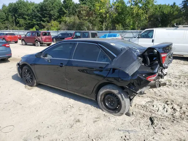 4T1BF1FK7HU440156 2017 TOYOTA CAMRY - Image 2