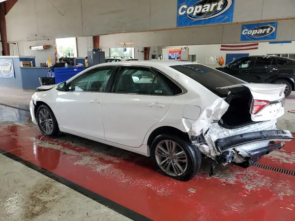 4T1BF1FK7HU440433 2017 TOYOTA CAMRY - Image 2