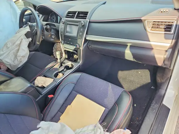 4T1BF1FK7HU442960 2017 TOYOTA CAMRY - Image 8