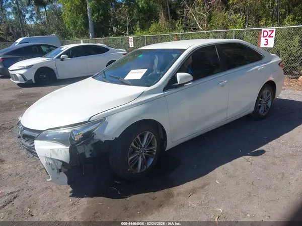 4T1BF1FK7HU444904 2017 TOYOTA CAMRY - Image 2