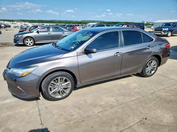 4T1BF1FK7HU445485 2017 TOYOTA CAMRY - Image 1