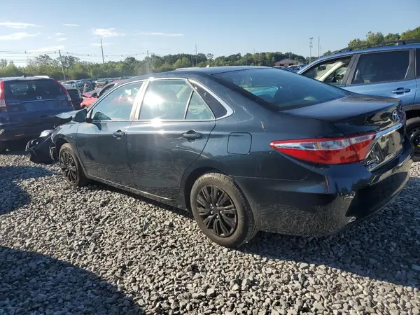 4T1BF1FK7HU448645 2017 TOYOTA CAMRY - Image 2