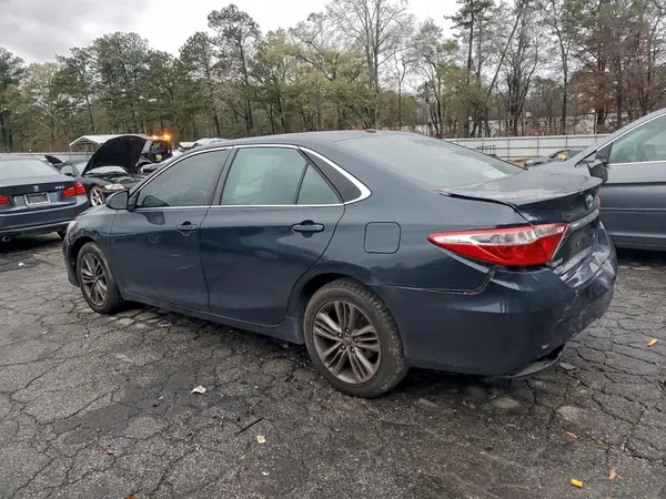4T1BF1FK7HU448838 2017 TOYOTA CAMRY - Image 2