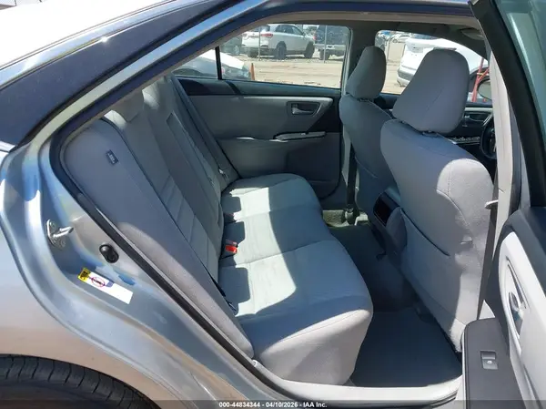 4T1BF1FK7HU450573 2017 TOYOTA CAMRY - Image 8