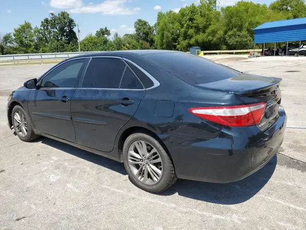 4T1BF1FK7HU451772 2017 TOYOTA CAMRY - Image 2