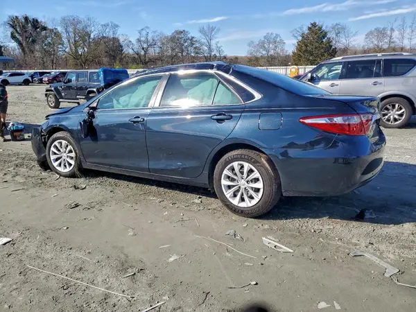 4T1BF1FK7HU616753 2017 TOYOTA CAMRY - Image 2