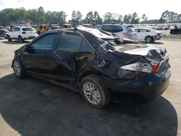 4T1BF1FK7HU623041 2017 TOYOTA CAMRY - Image 2