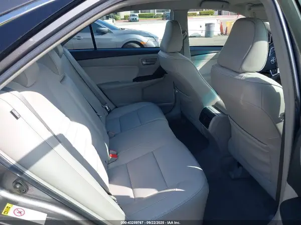 4T1BF1FK7HU623265 2017 TOYOTA CAMRY - Image 8