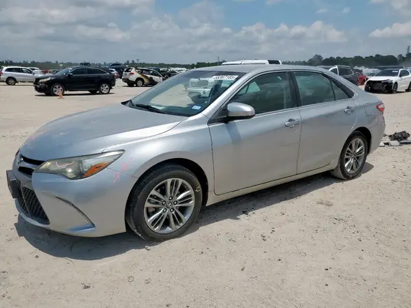 4T1BF1FK7HU625906 2017 TOYOTA CAMRY - Image 1