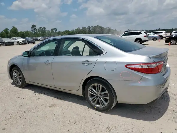 4T1BF1FK7HU625906 2017 TOYOTA CAMRY - Image 2