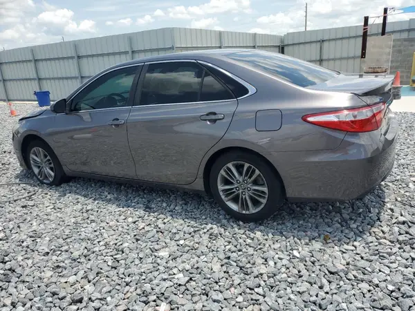 4T1BF1FK7HU627316 2017 TOYOTA CAMRY - Image 2