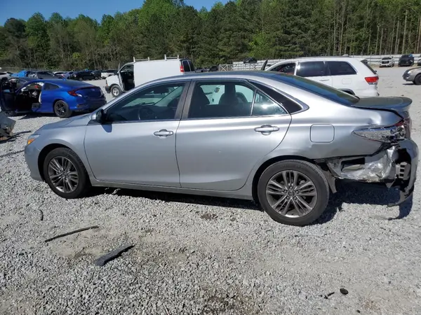4T1BF1FK7HU628899 2017 TOYOTA CAMRY - Image 2