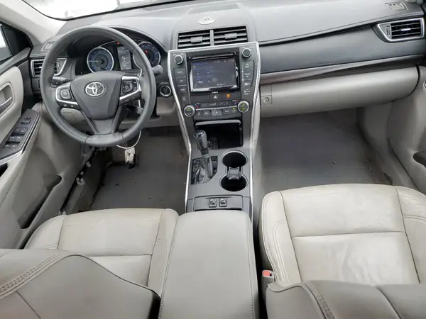 4T1BF1FK7HU633942 2017 TOYOTA CAMRY - Image 8