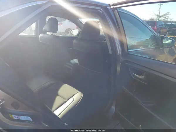 4T1BF1FK7HU643595 2017 TOYOTA CAMRY - Image 8