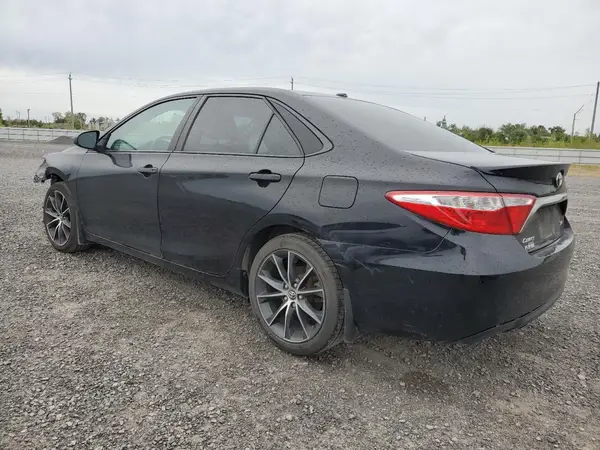 4T1BF1FK7HU644584 2017 TOYOTA CAMRY - Image 2