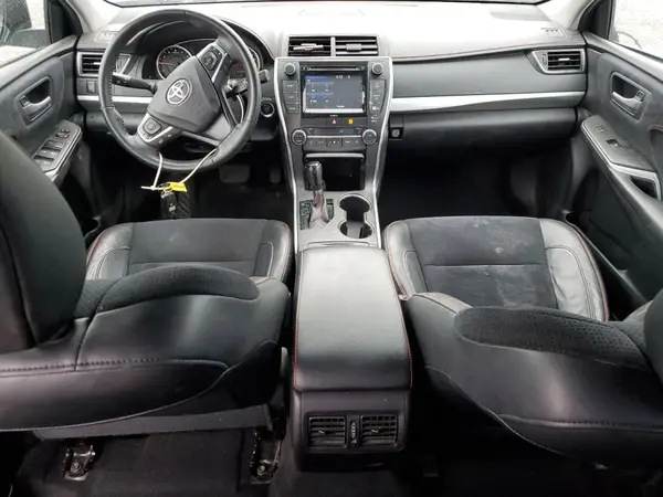 4T1BF1FK7HU644584 2017 TOYOTA CAMRY - Image 8