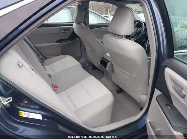 4T1BF1FK7HU644729 2017 TOYOTA CAMRY - Image 8
