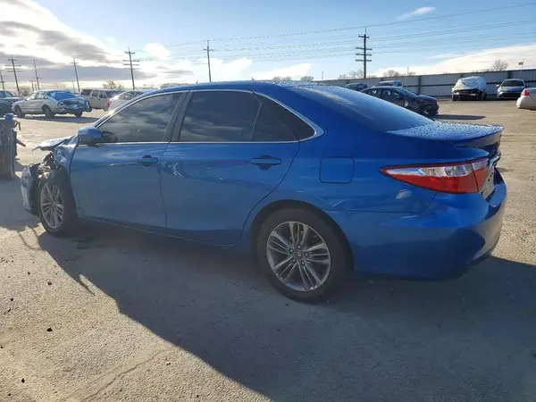 4T1BF1FK7HU649672 2017 TOYOTA CAMRY - Image 2