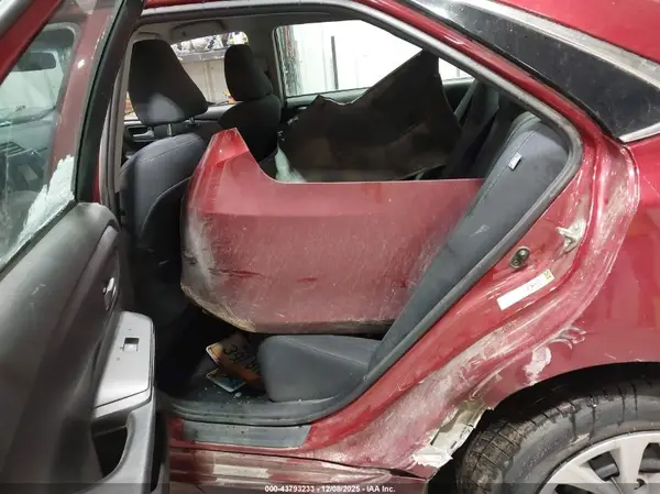 4T1BF1FK7HU649901 2017 TOYOTA CAMRY - Image 8