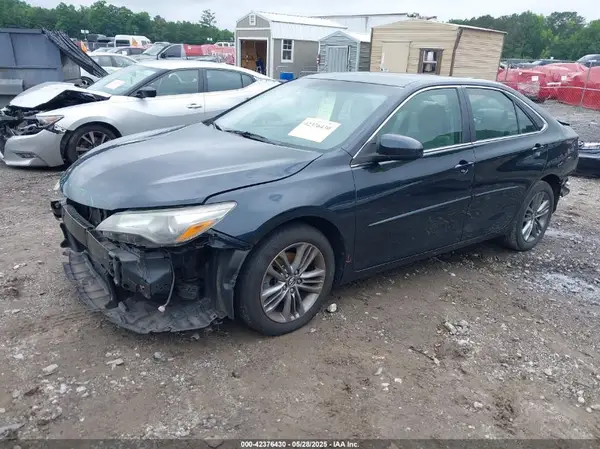 4T1BF1FK7HU666195 2017 TOYOTA CAMRY - Image 2