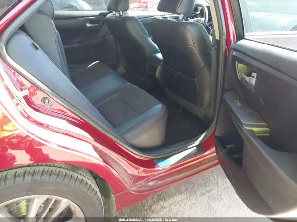 4T1BF1FK7HU670957 2017 TOYOTA CAMRY - Image 8