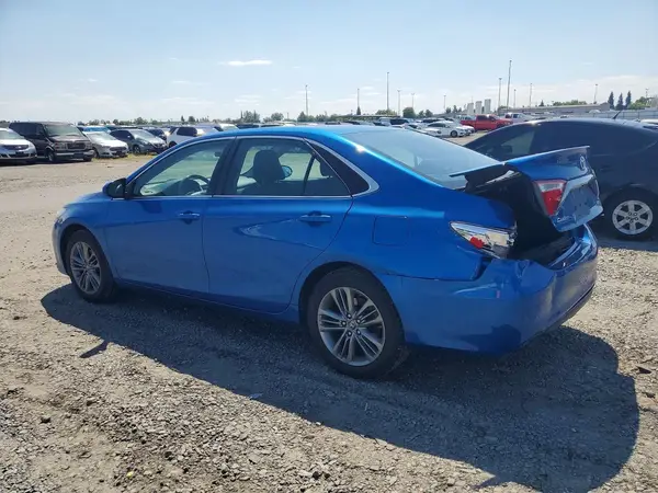 4T1BF1FK7HU671655 2017 TOYOTA CAMRY - Image 2