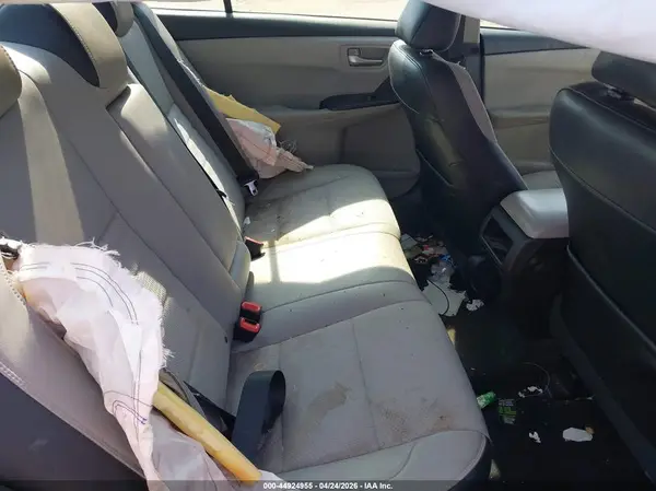 4T1BF1FK7HU672630 2017 TOYOTA CAMRY - Image 8