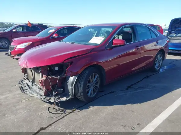 4T1BF1FK7HU672689 2017 TOYOTA CAMRY - Image 2