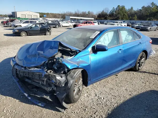 4T1BF1FK7HU673132 2017 TOYOTA CAMRY - Image 1