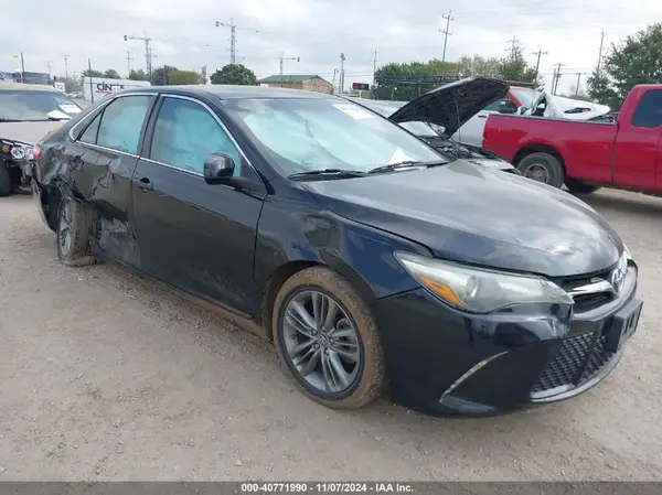 4T1BF1FK7HU674295 2017 TOYOTA CAMRY - Image 1