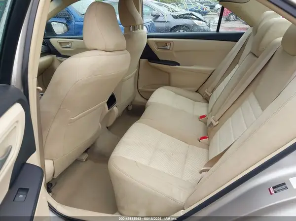 4T1BF1FK7HU679626 2017 TOYOTA CAMRY - Image 8