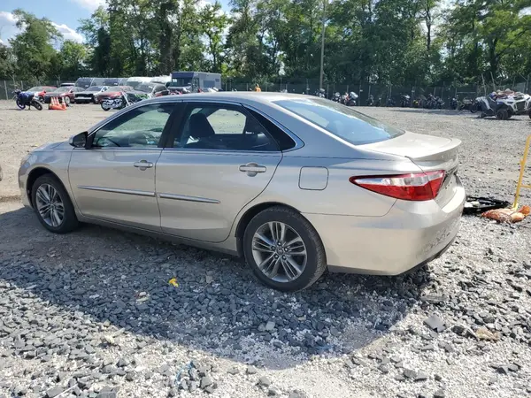 4T1BF1FK7HU680131 2017 TOYOTA CAMRY - Image 2