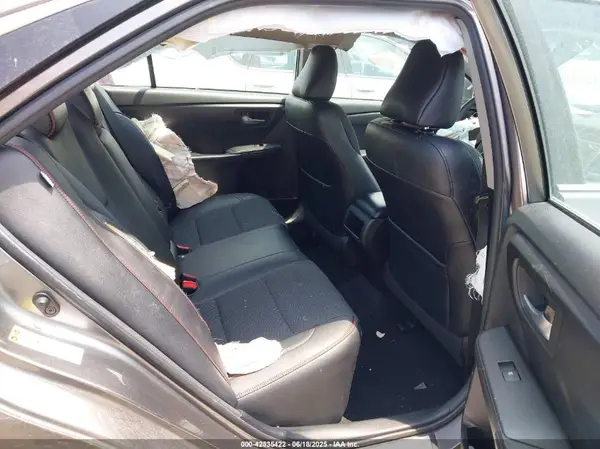 4T1BF1FK7HU683031 2017 TOYOTA CAMRY - Image 8