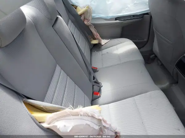 4T1BF1FK7HU687225 2017 TOYOTA CAMRY - Image 8
