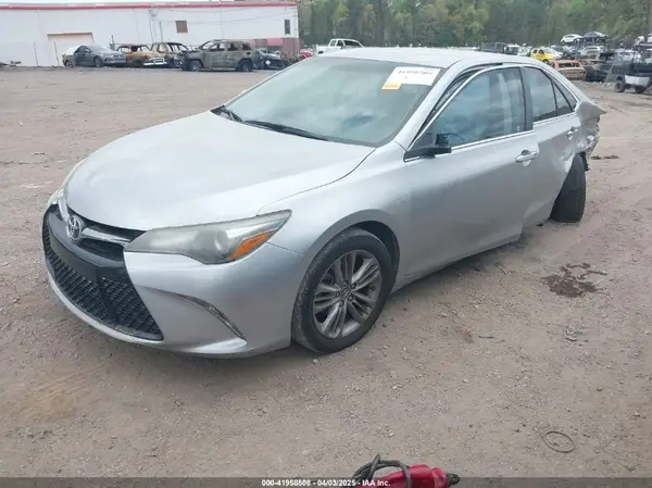 4T1BF1FK7HU689007 2017 TOYOTA CAMRY - Image 2