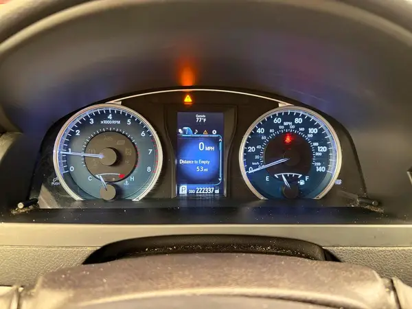 4T1BF1FK7HU694322 2017 TOYOTA CAMRY - Image 8
