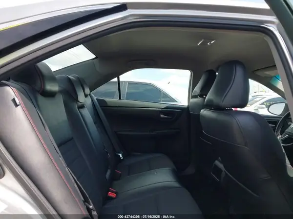 4T1BF1FK7HU694420 2017 TOYOTA CAMRY - Image 8