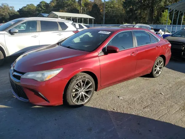 4T1BF1FK7HU698564 2017 TOYOTA CAMRY - Image 1