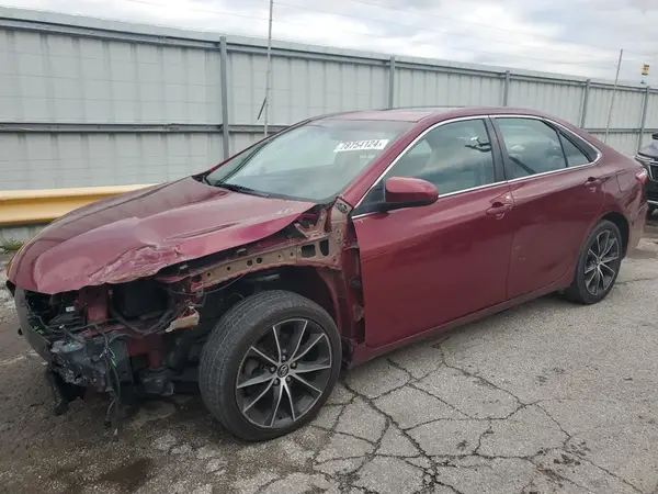 4T1BF1FK7HU698662 2017 TOYOTA CAMRY - Image 1