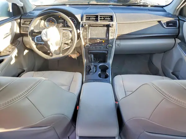 4T1BF1FK7HU702645 2017 TOYOTA CAMRY - Image 8