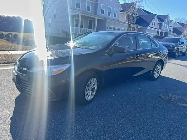 4T1BF1FK7HU703178 2017 TOYOTA CAMRY - Image 2