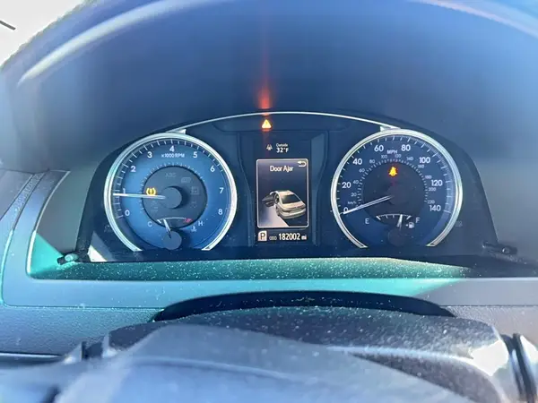 4T1BF1FK7HU703178 2017 TOYOTA CAMRY - Image 8