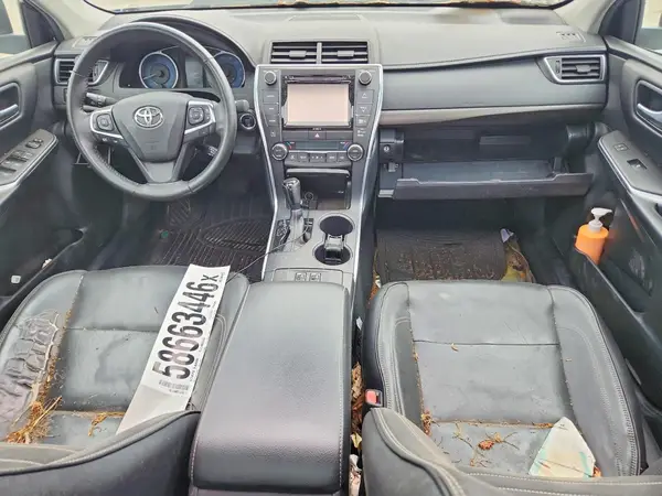4T1BF1FK7HU708302 2017 TOYOTA CAMRY - Image 8