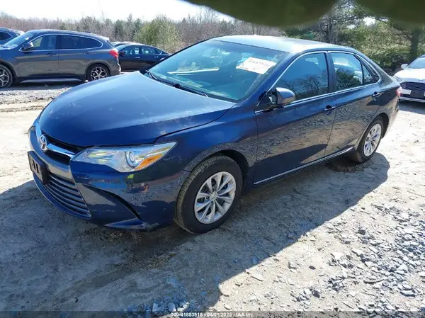 4T1BF1FK7HU712351 2017 TOYOTA CAMRY - Image 2