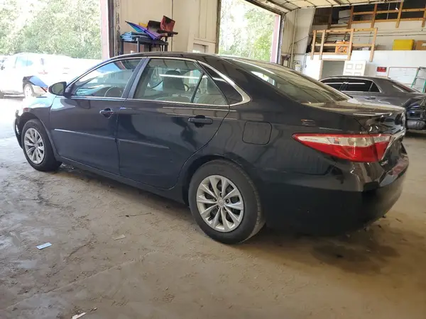4T1BF1FK7HU712706 2017 TOYOTA CAMRY - Image 2