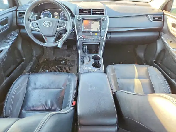 4T1BF1FK7HU715346 2017 TOYOTA CAMRY - Image 8