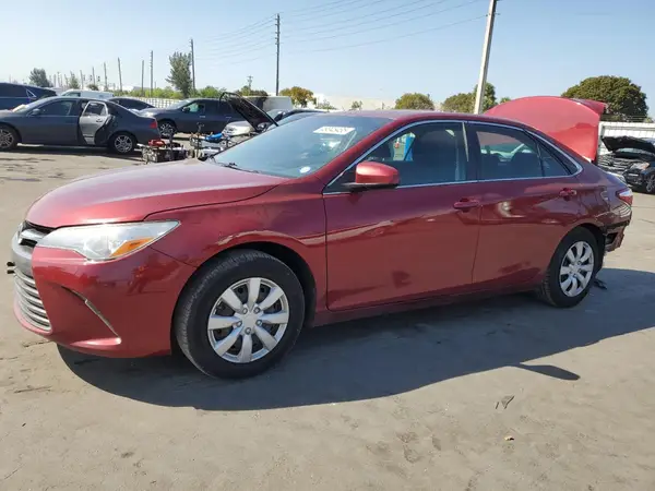 4T1BF1FK7HU720059 2017 TOYOTA CAMRY - Image 1