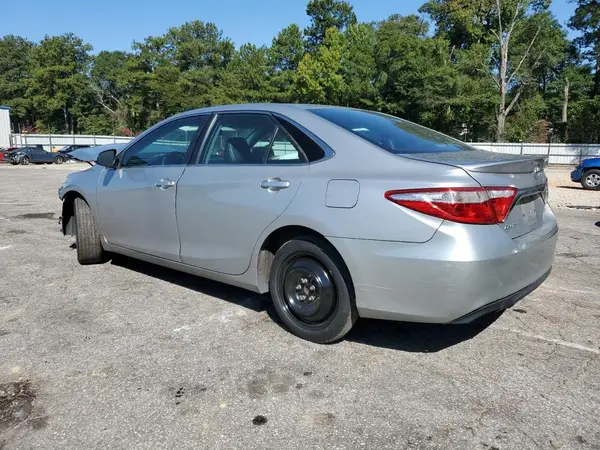 4T1BF1FK7HU722605 2017 TOYOTA CAMRY - Image 2